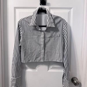 Black and White Striped Cropped Shirt